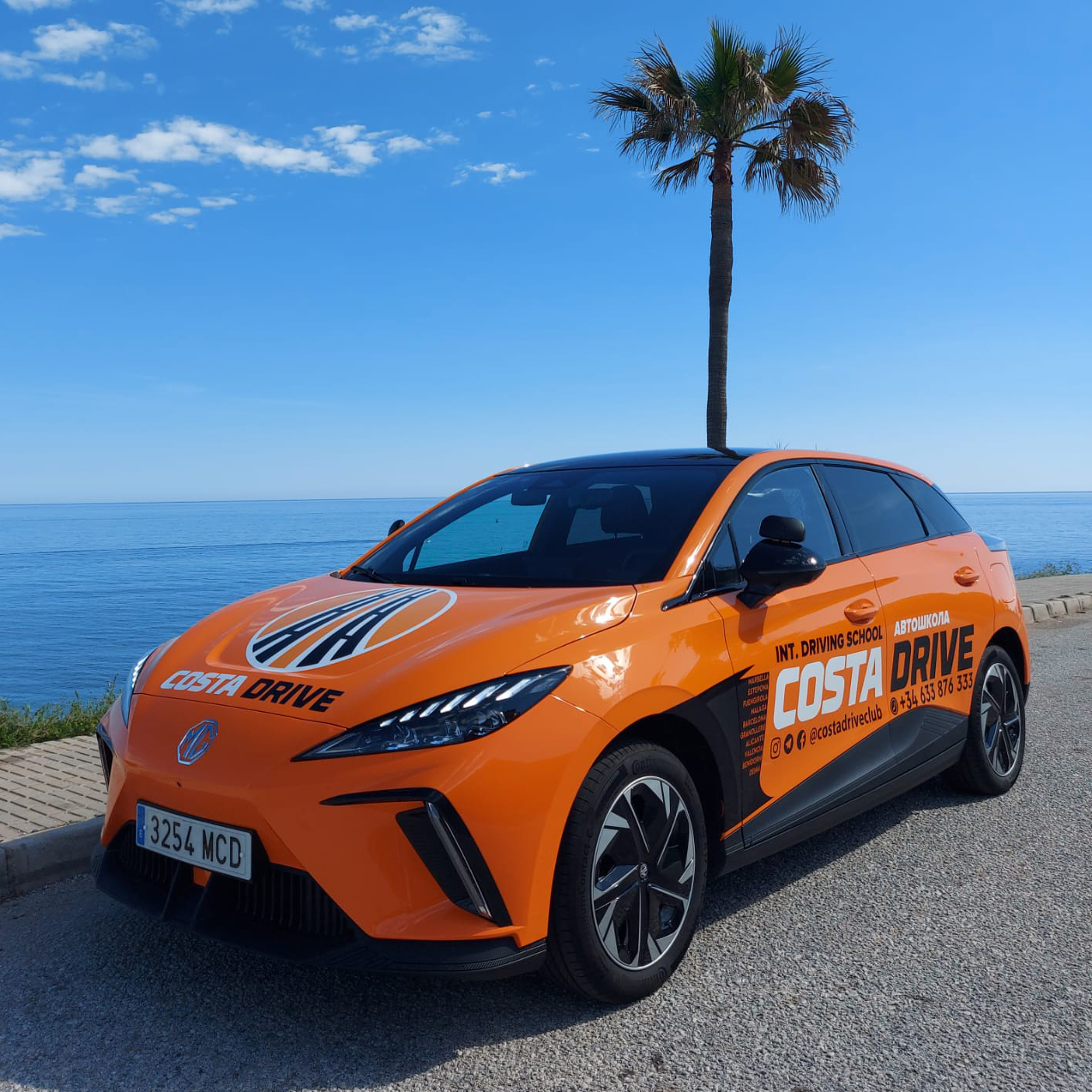 Электромобиль автошколы Costa Drive