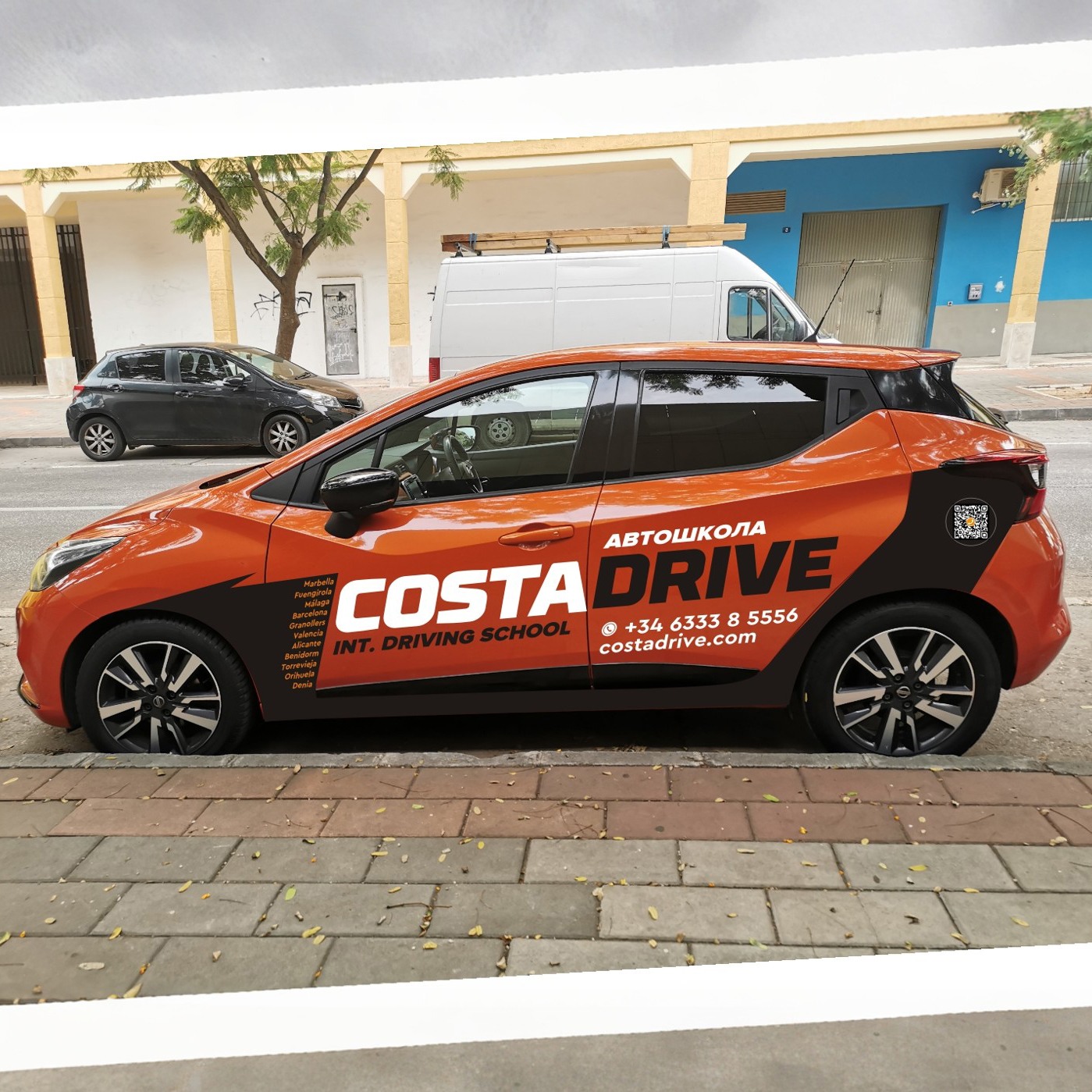Учебный автомобиль Nissan автошколы Costa Drive